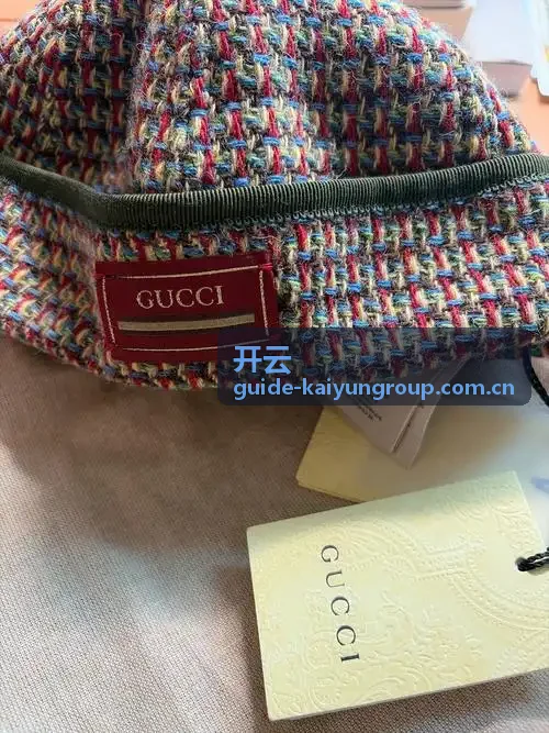 开云集团旗下时装设计与秀场呈现